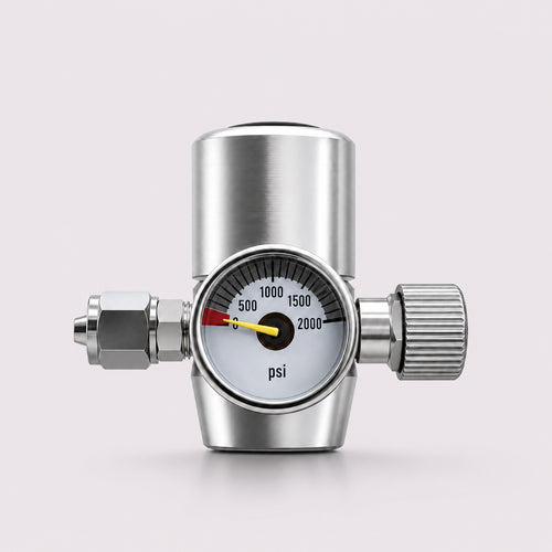 10.5–11 Bar Constant Pressure CO2 Regulator with Gauge, M10×1 Latch Outlet