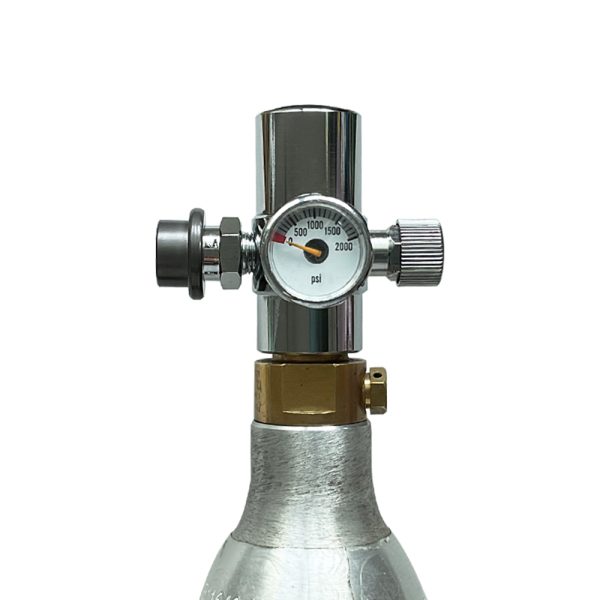 Adjustable CO2 pressure regulator for soda water